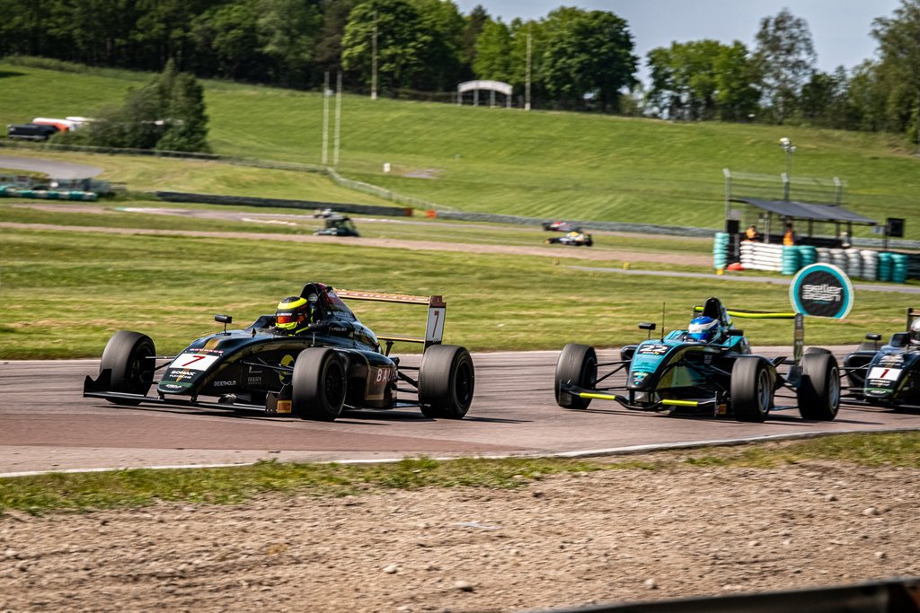 (Foto: STEP Motorsport)